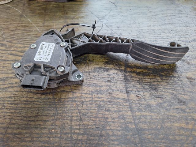 bontott RENAULT MASTER Gázpedál (Elektromos)